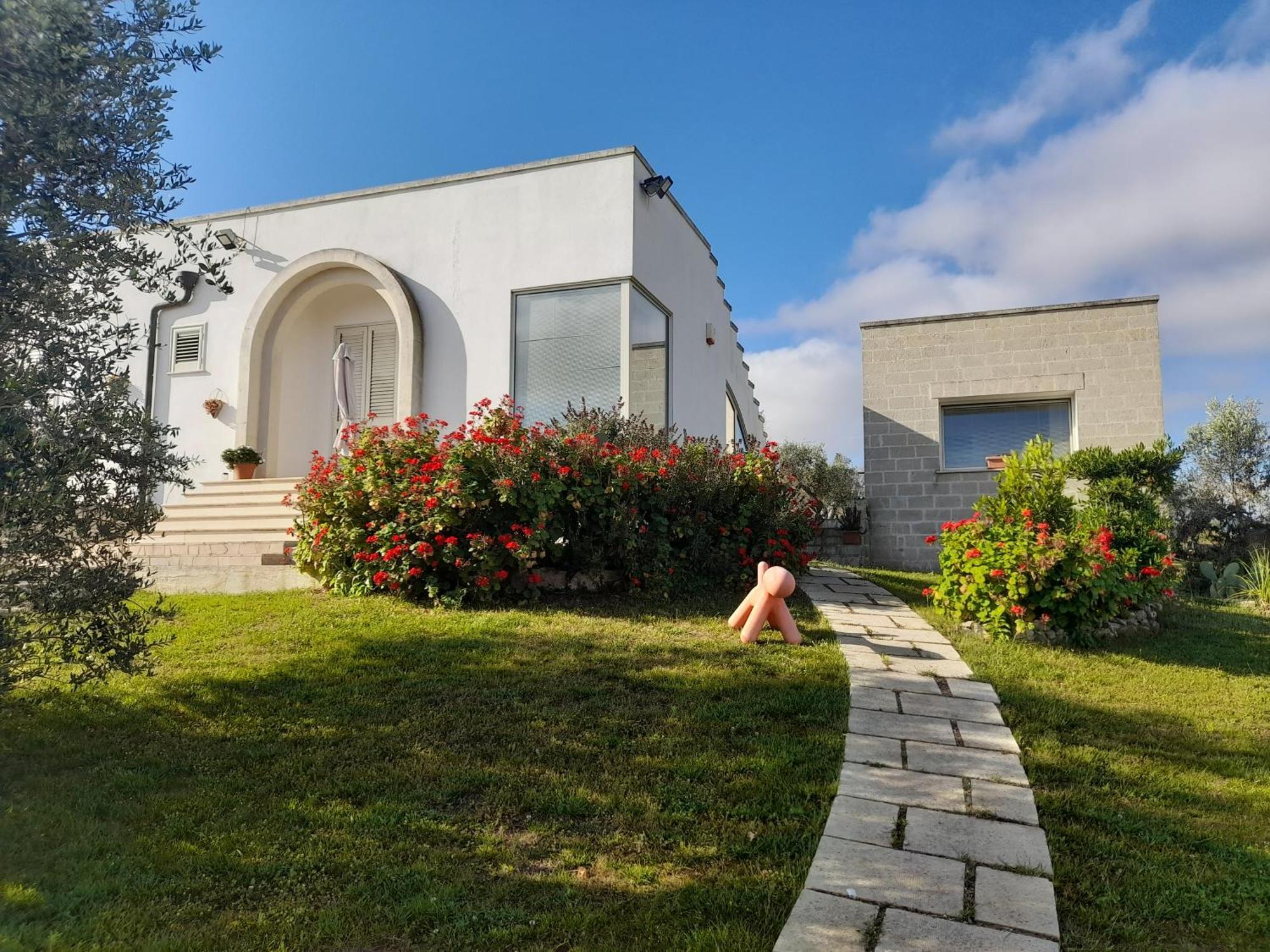 Tenuta Valle Dell Idro Otranto Con Piscina Casamassella Ngoại thất bức ảnh